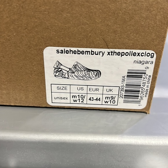 Crocs Salehebembury xthepollexclog main image 4